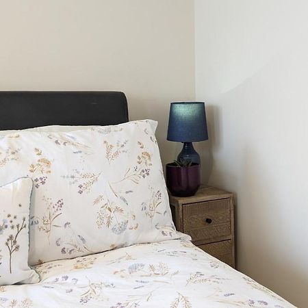 Apartament Meadow View Studio Gillingham  Zewnętrze zdjęcie